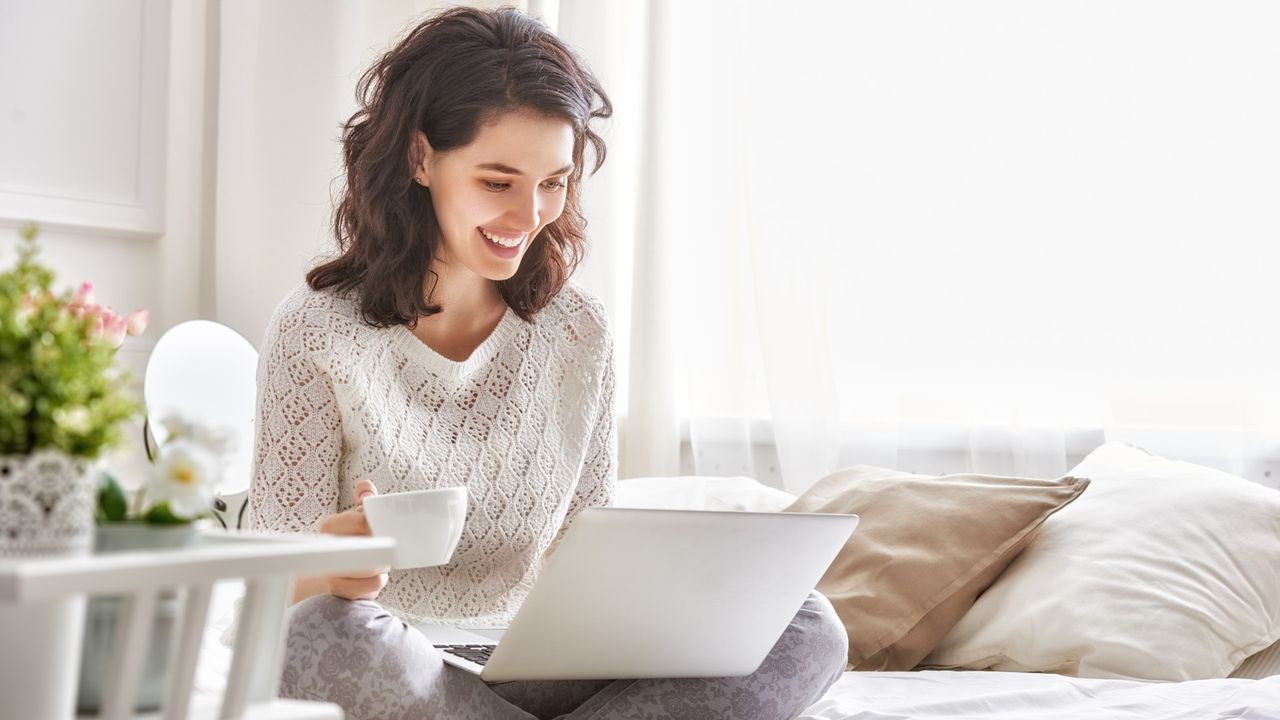 Microsoft exec promises ‘a calmer and more chill OS with fewer upsells’ is a goal for Windows 11